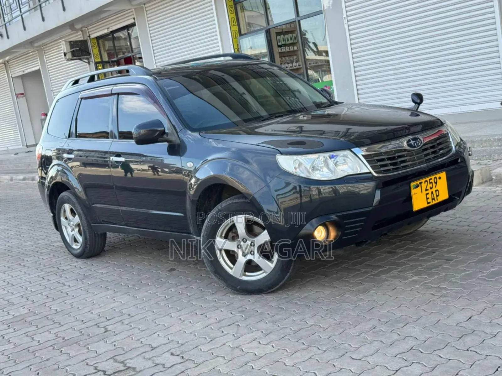 Subaru Forester 2010 Black