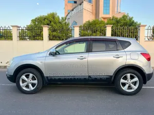 Nissan Dualis 2008 Gold