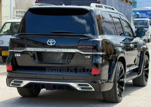 Toyota Land Cruiser 2017 Black