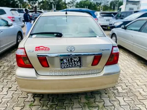 Toyota Premio 2004 Beige