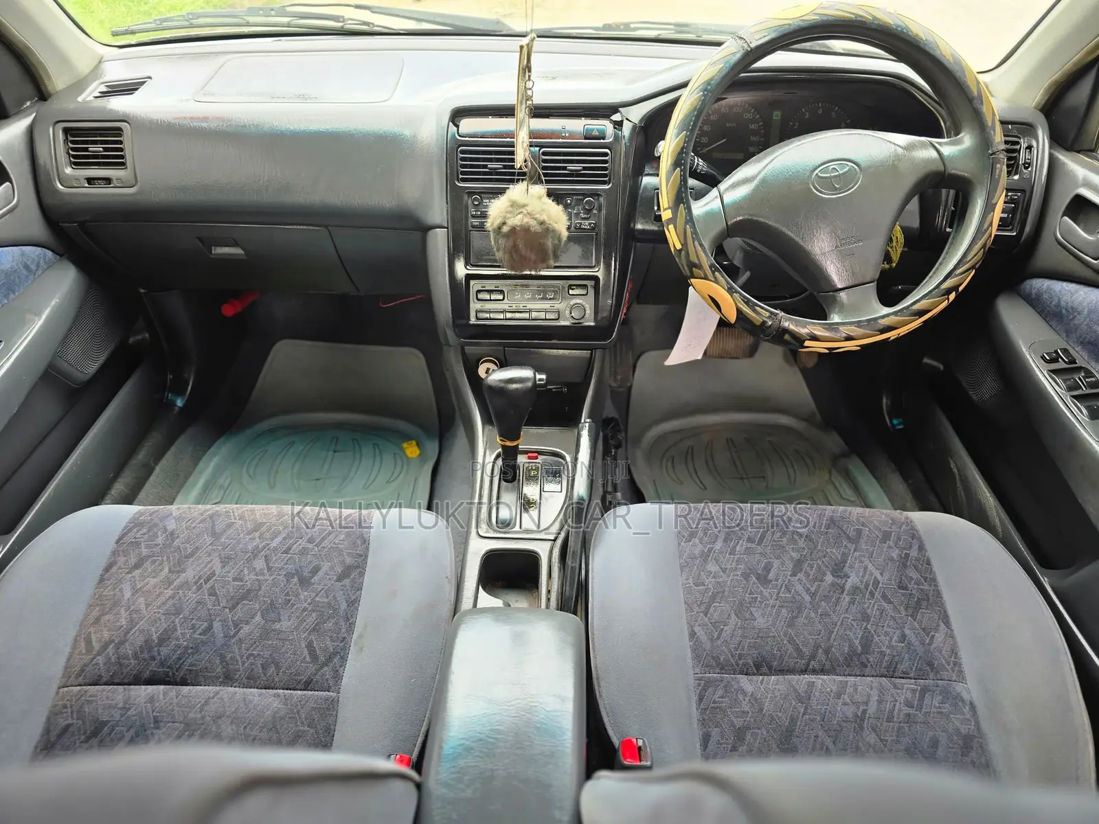 Toyota Carina 2001 Silver