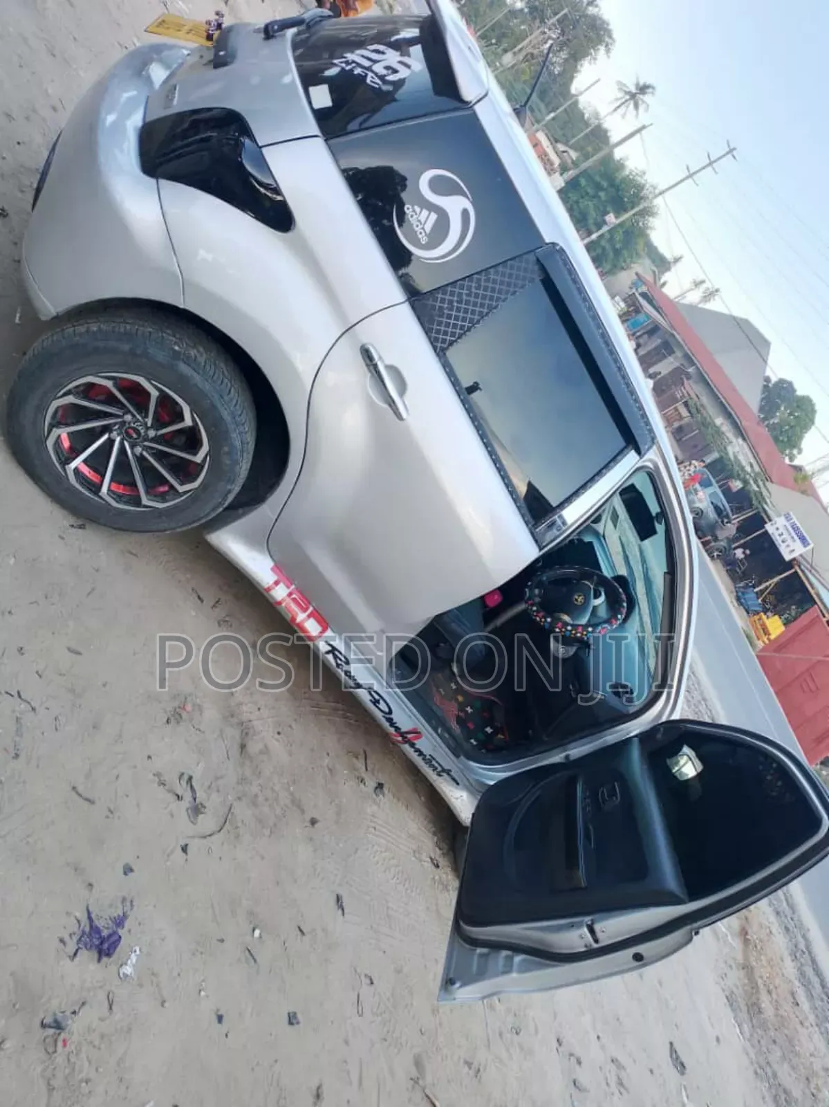 Toyota IST 2003 Silver