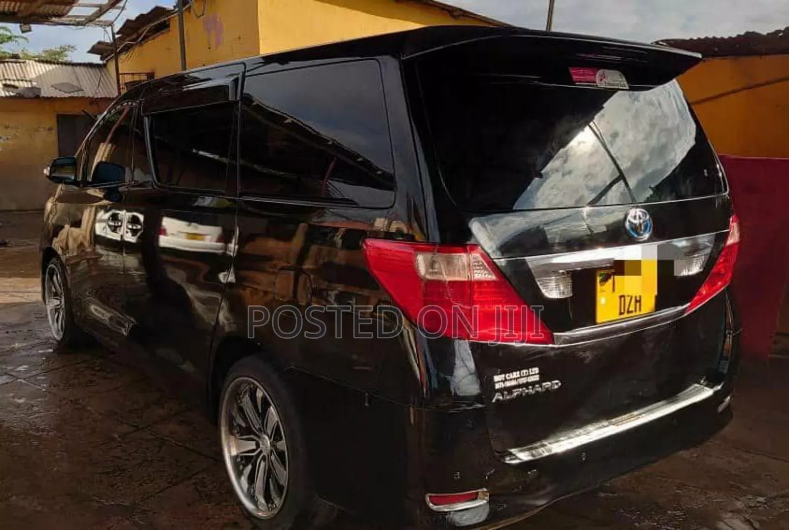 Toyota Alphard 2010 Black