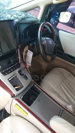 Toyota Alphard 2010 Black