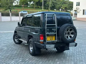 Toyota Land Cruiser Prado 1994 Black