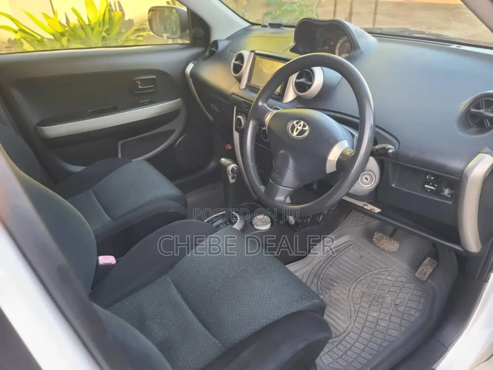 Toyota IST 2005 White