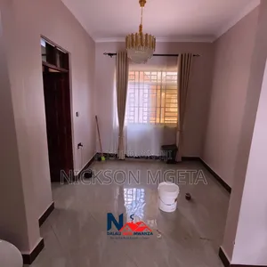 3bdrm House in Nickson Mgeta, Buswelu for rent