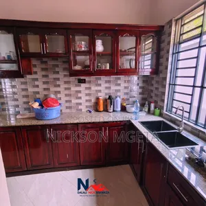3bdrm House in Nickson Mgeta, Buswelu for rent