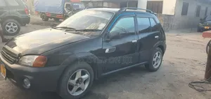 Toyota Starlet 2000 Black