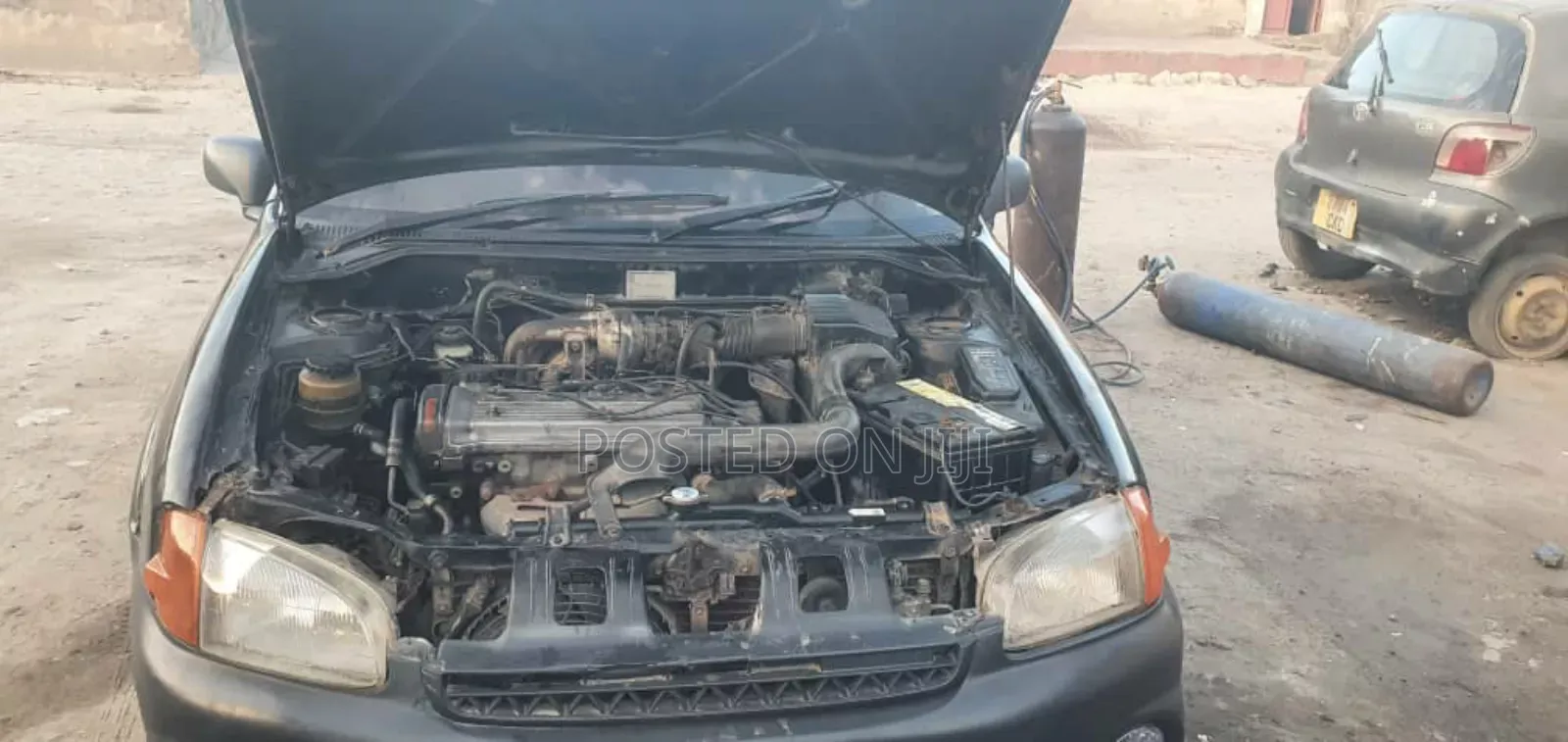 Toyota Starlet 2000 Black