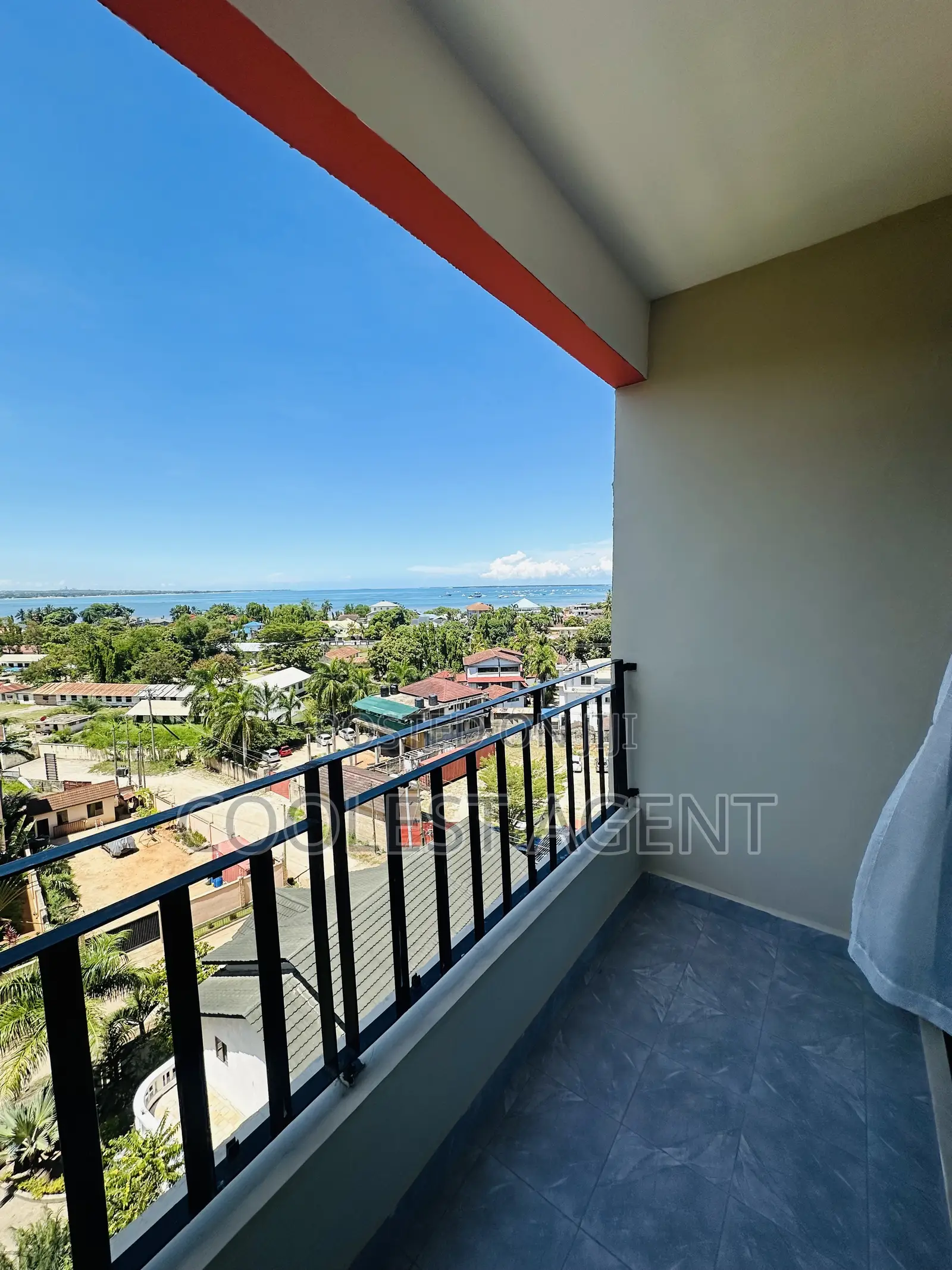3bdrm Apartment in Msasani, Kinondoni for sale