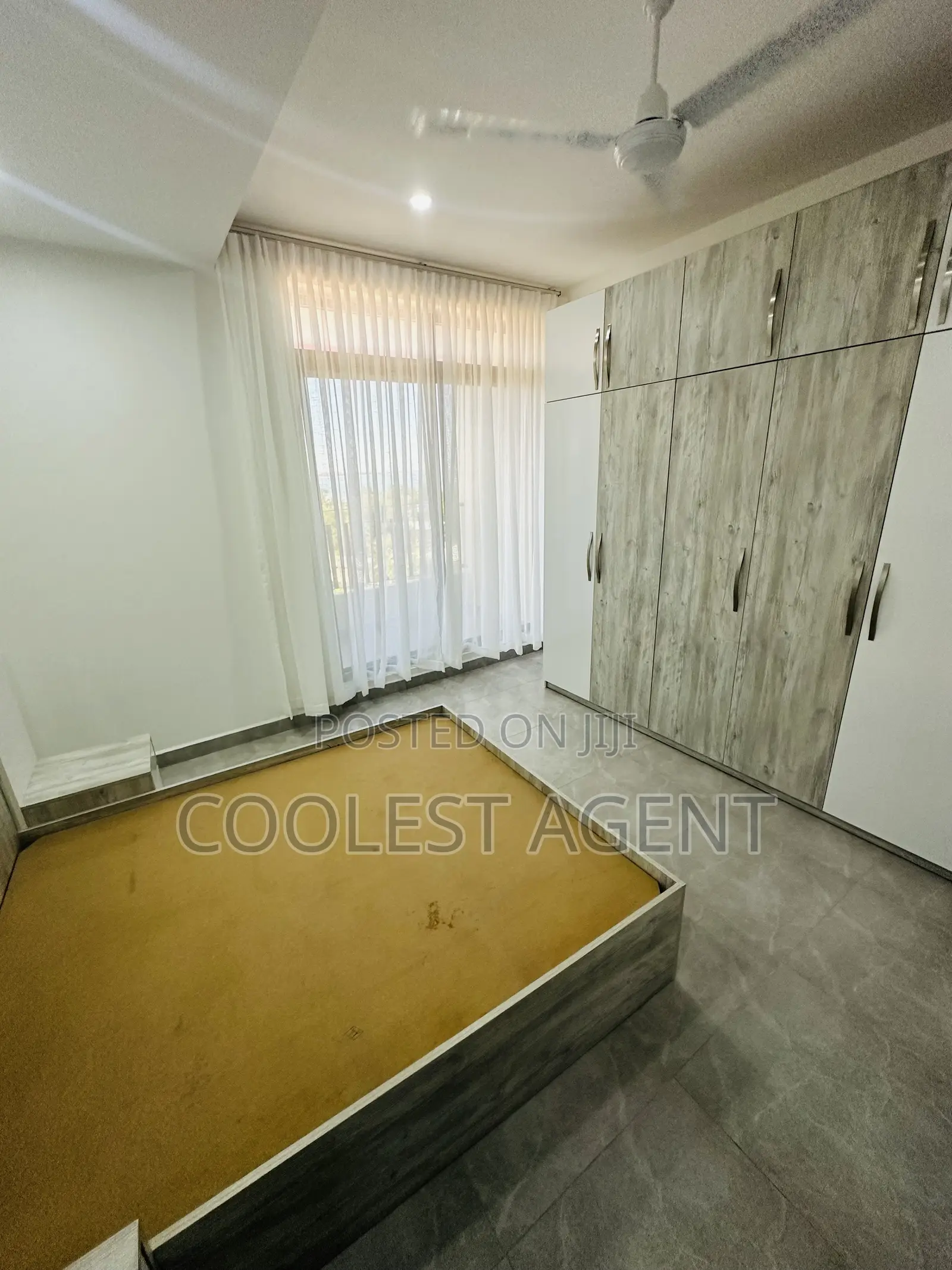 3bdrm Apartment in Msasani, Kinondoni for sale