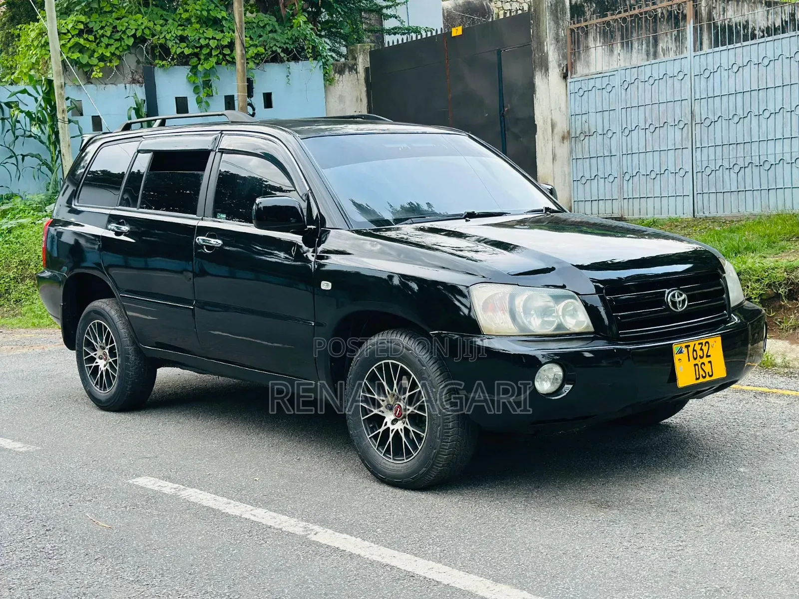 Toyota Kluger 2004 Black