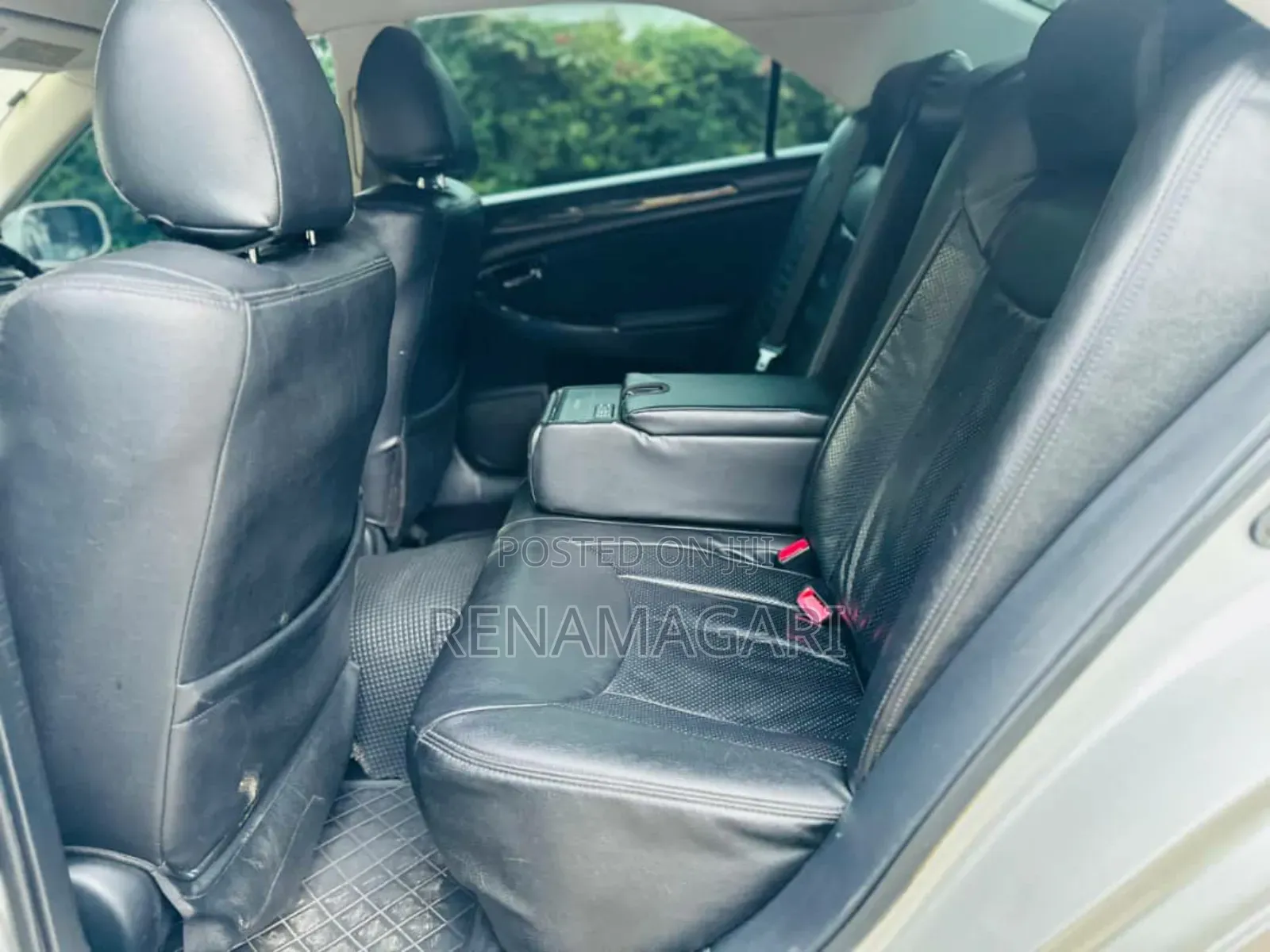 Toyota Crown 2006 Silver