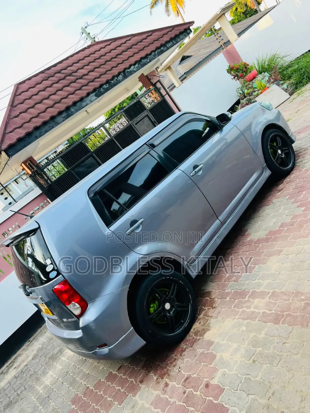 Toyota Corolla Rumion Hatchback 1.5 FWD 2008 Gray