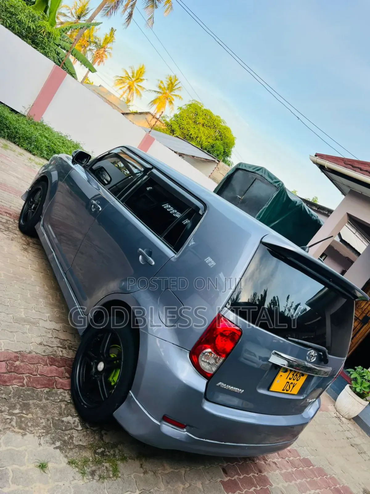 Toyota Corolla Rumion Hatchback 1.5 FWD 2008 Gray