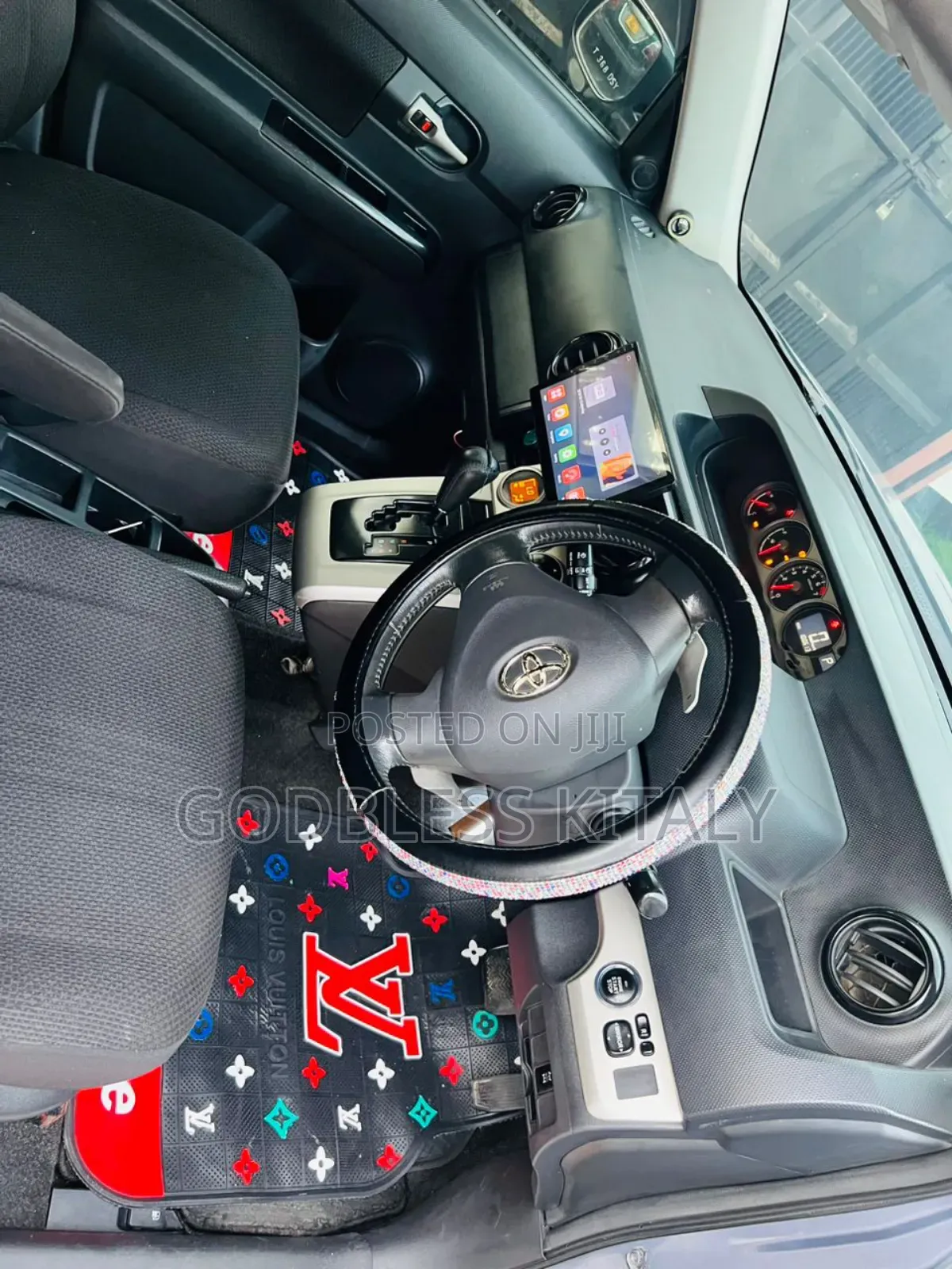 Toyota Corolla Rumion Hatchback 1.5 FWD 2008 Gray