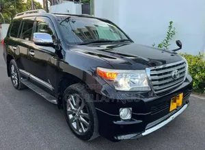 Toyota Land Cruiser 2015 Black