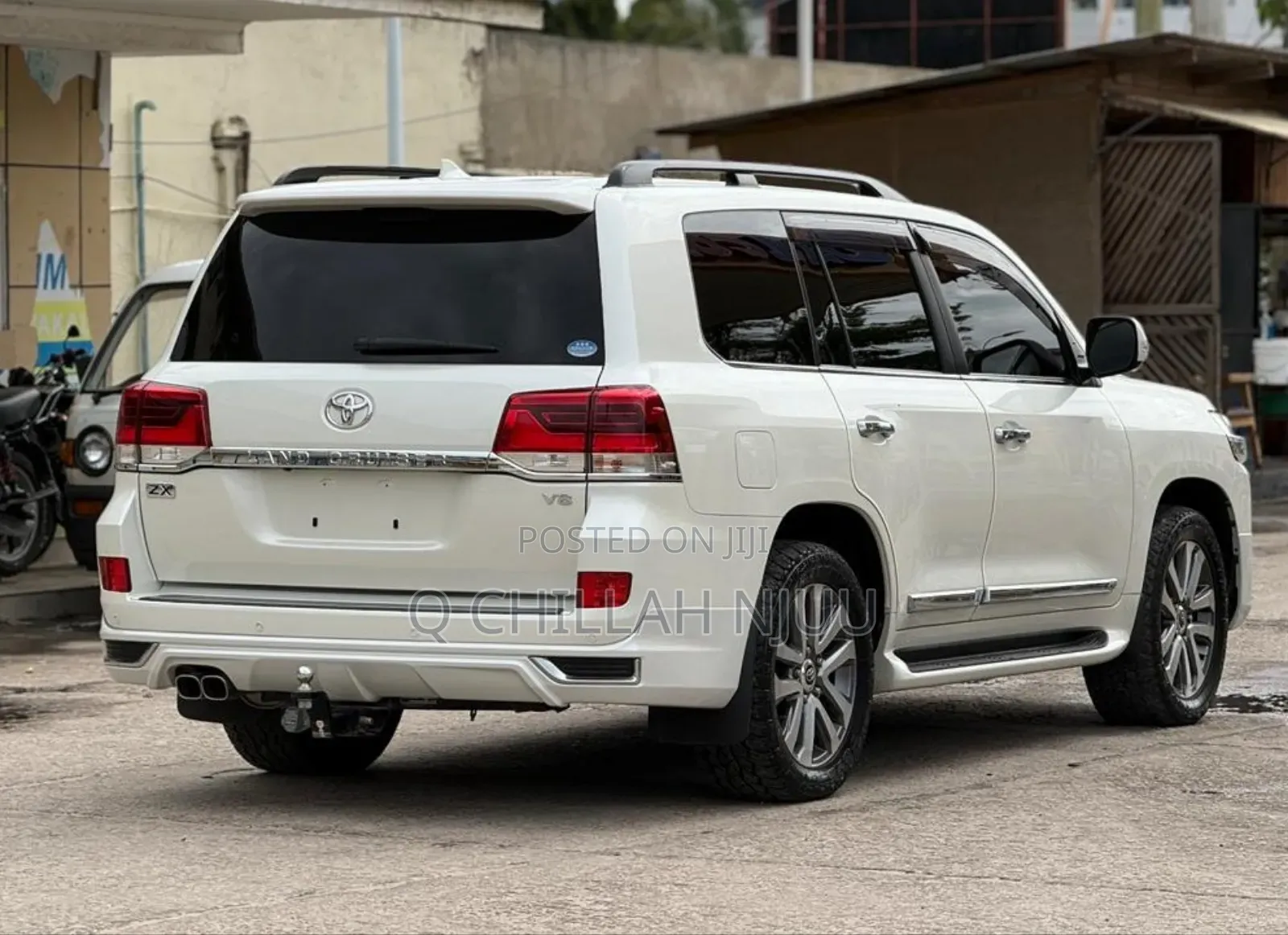 Toyota Land Cruiser 2018 White
