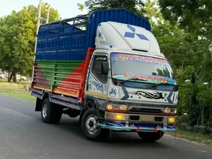 Mitsubish Canter
