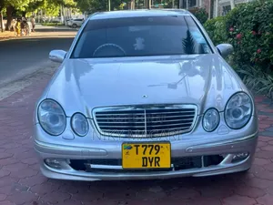 Mercedes-Benz E240 2005 Silver