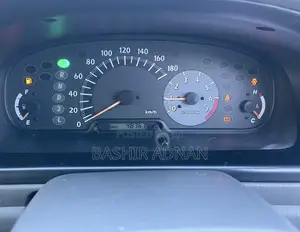 Toyota Noah 2.0 FWD (8 Seater) 2001 Silver