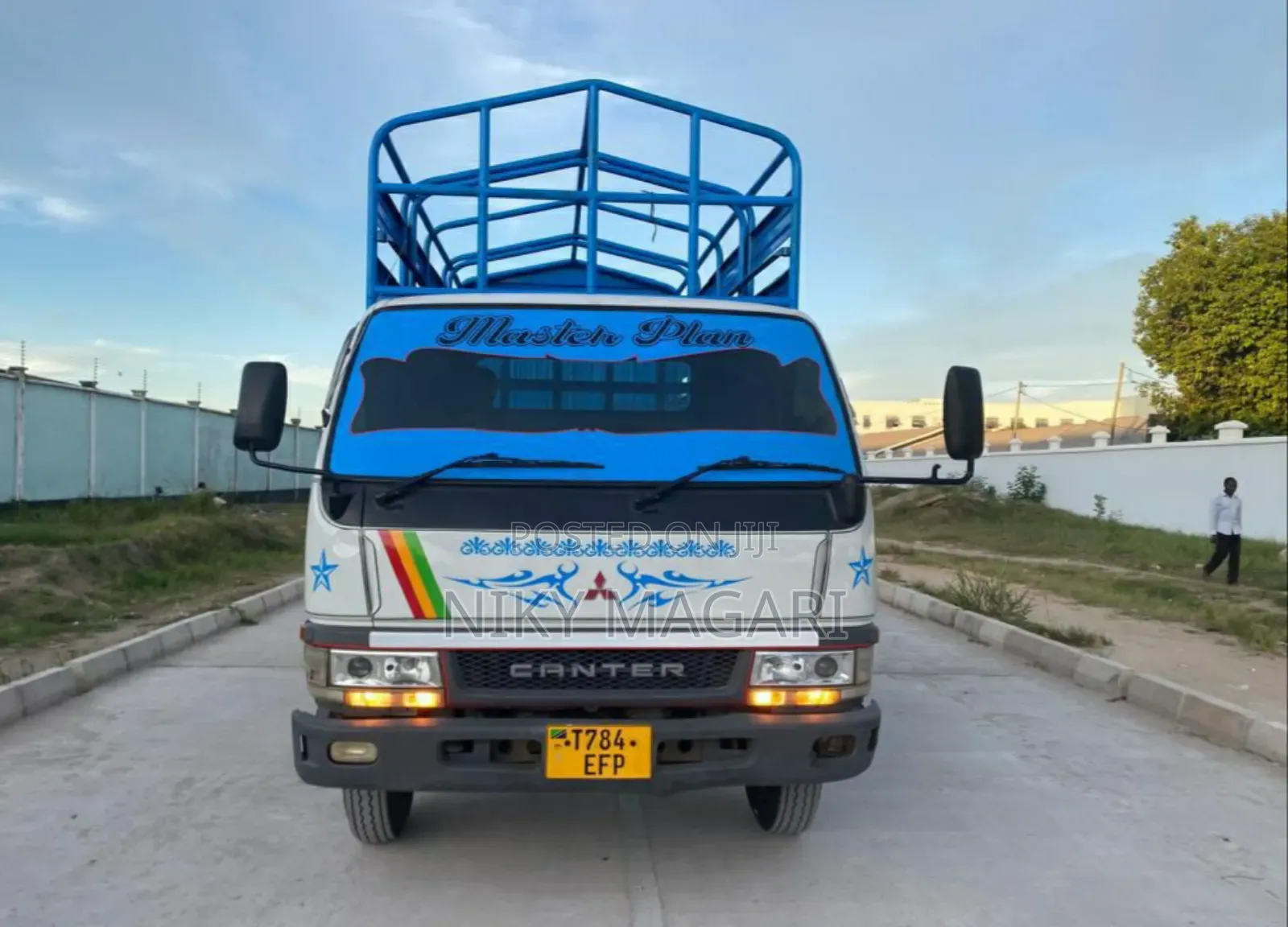 Mitsubishi Canter