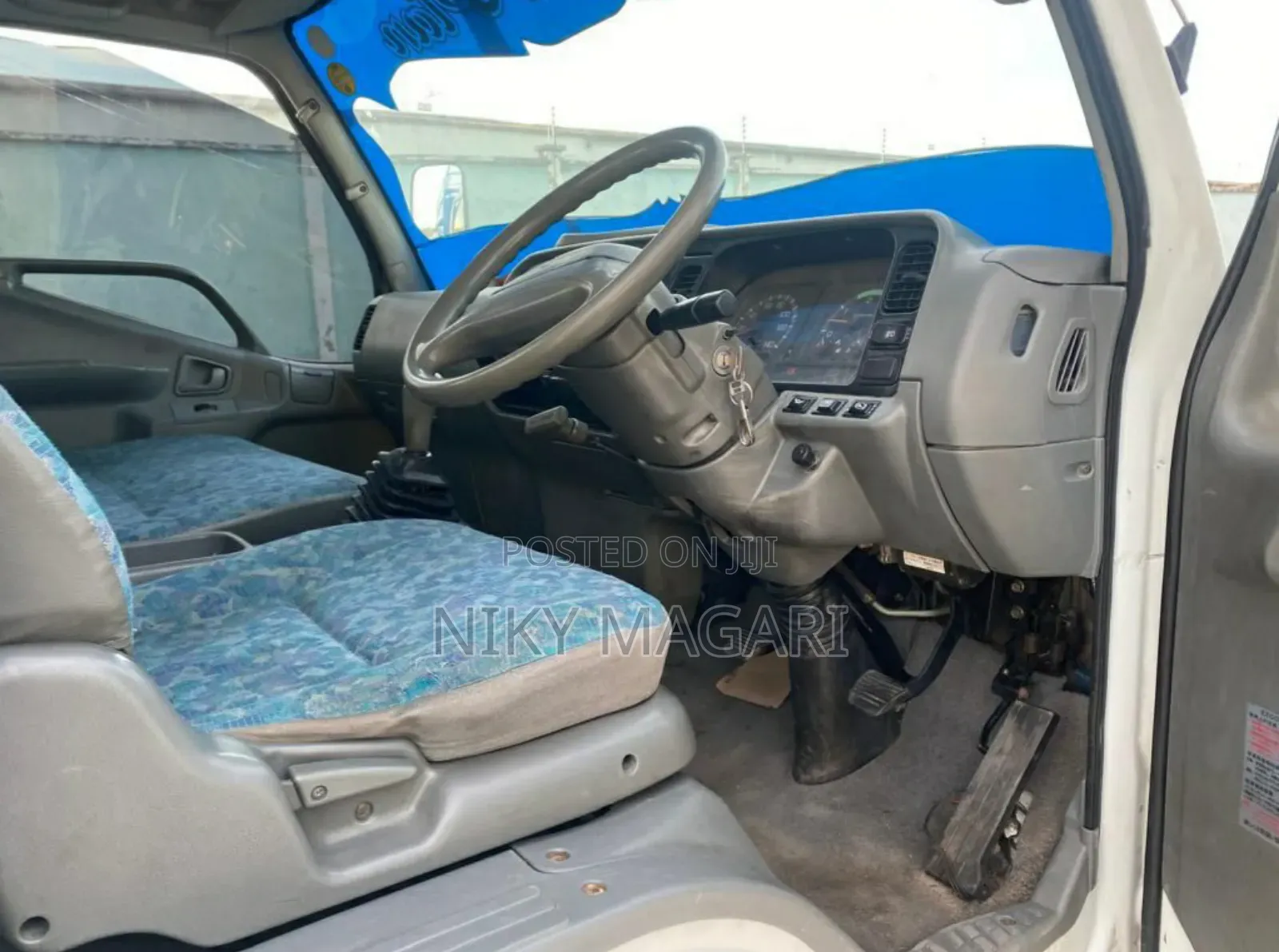 Mitsubishi Canter