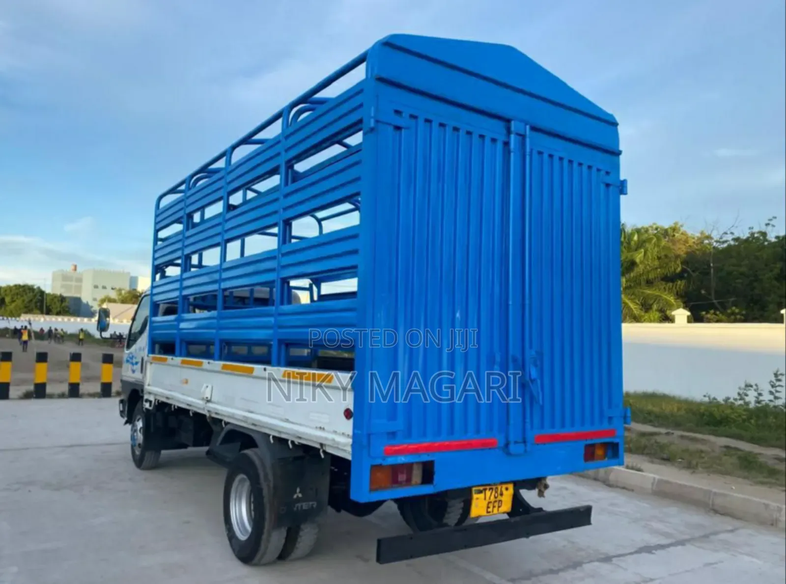 Mitsubishi Canter