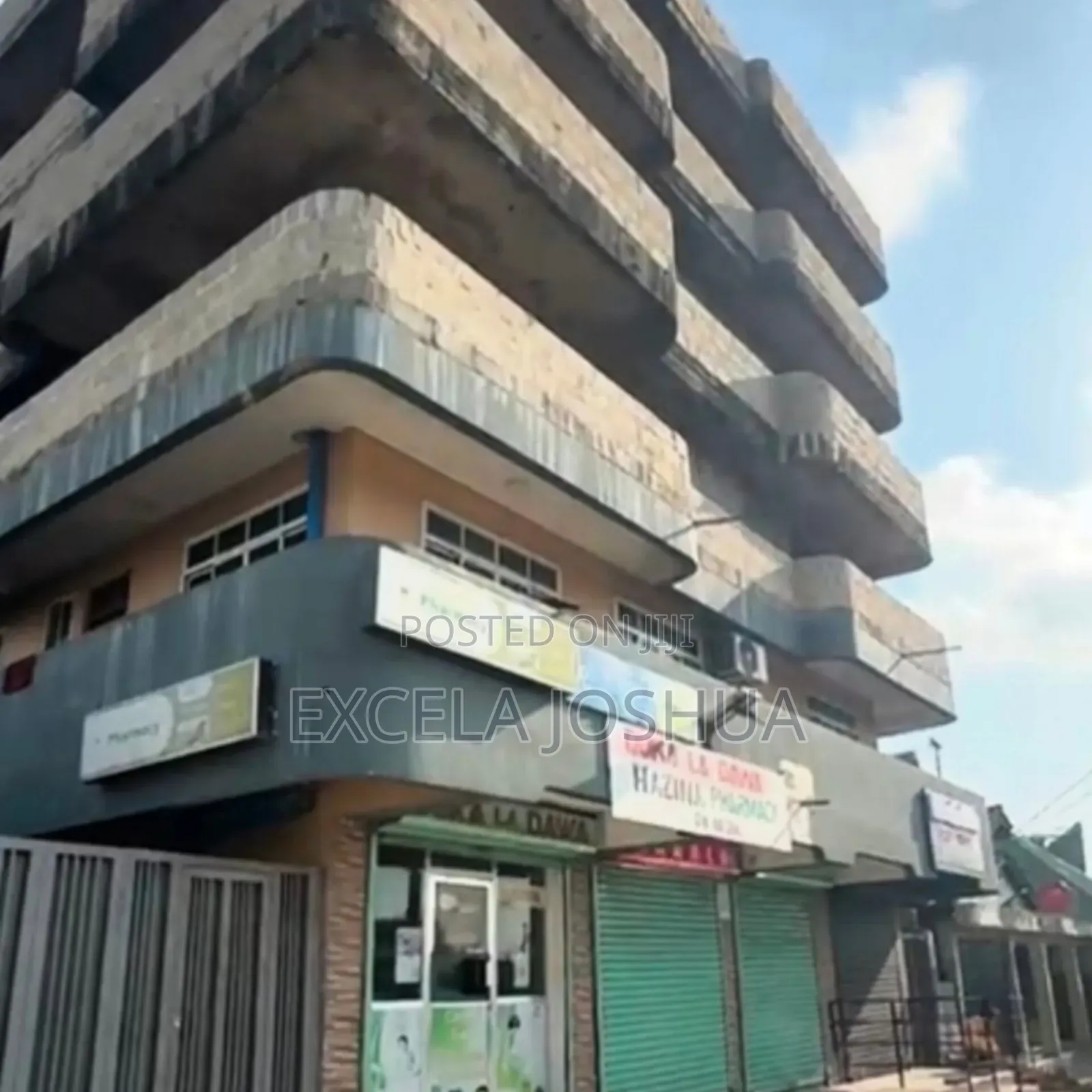 Jengo Lina Apartment 16 Linauzwa