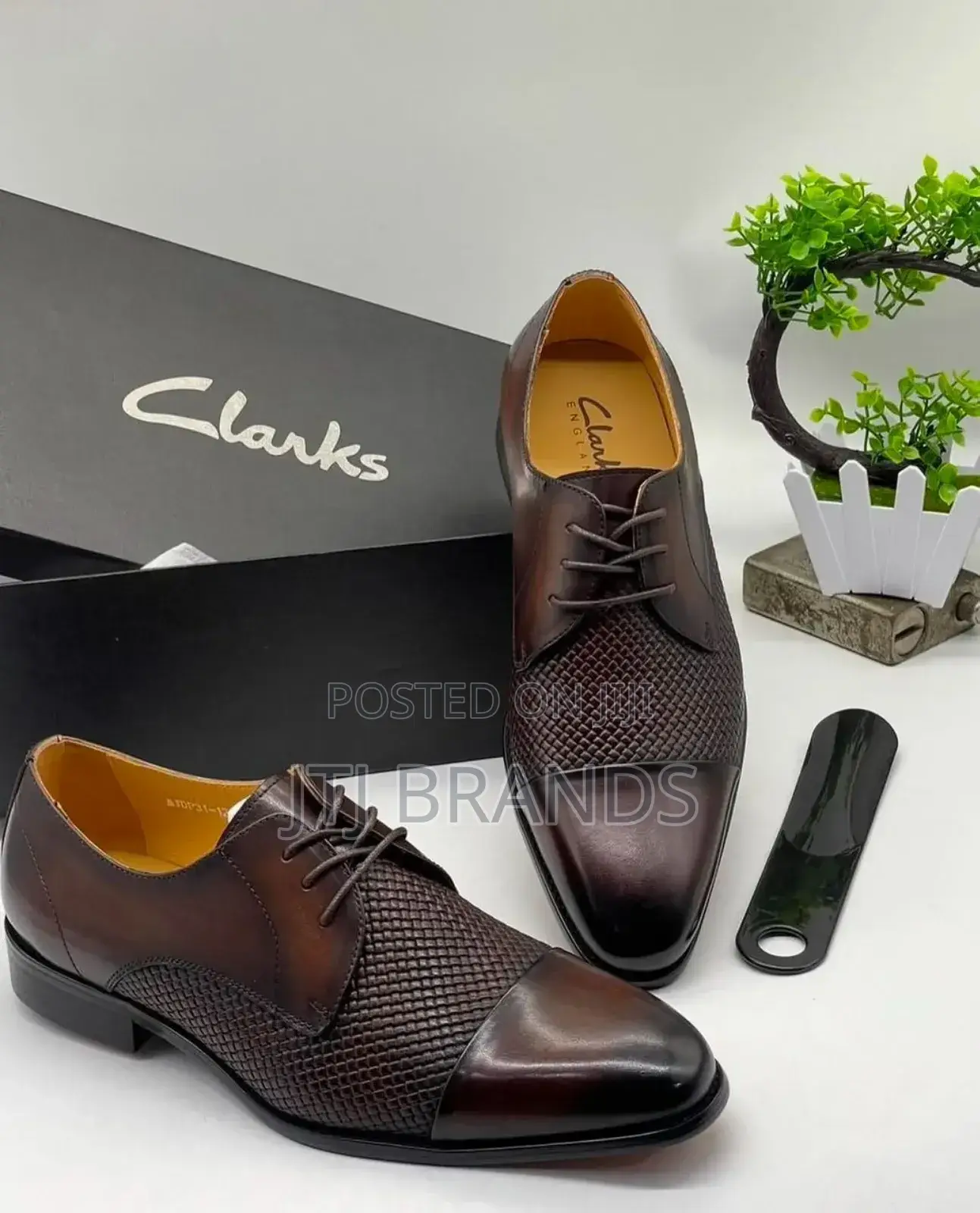 Quality Leather Clerks