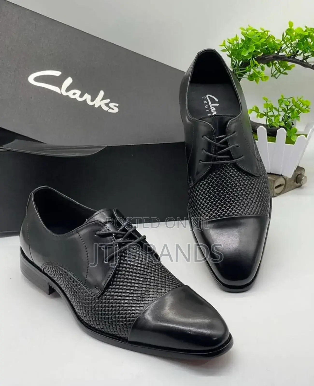 Quality Leather Clerks