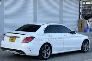 Mercedes-Benz C180 2015 White