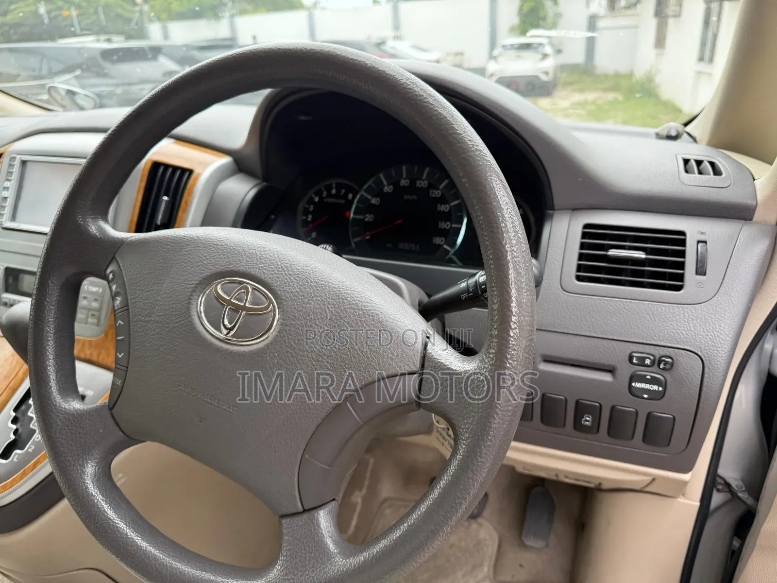 Toyota Alphard 2005 Silver