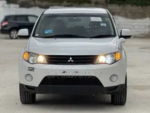 Mitsubishi Outlander 2.4 LS 4WD 2006 White