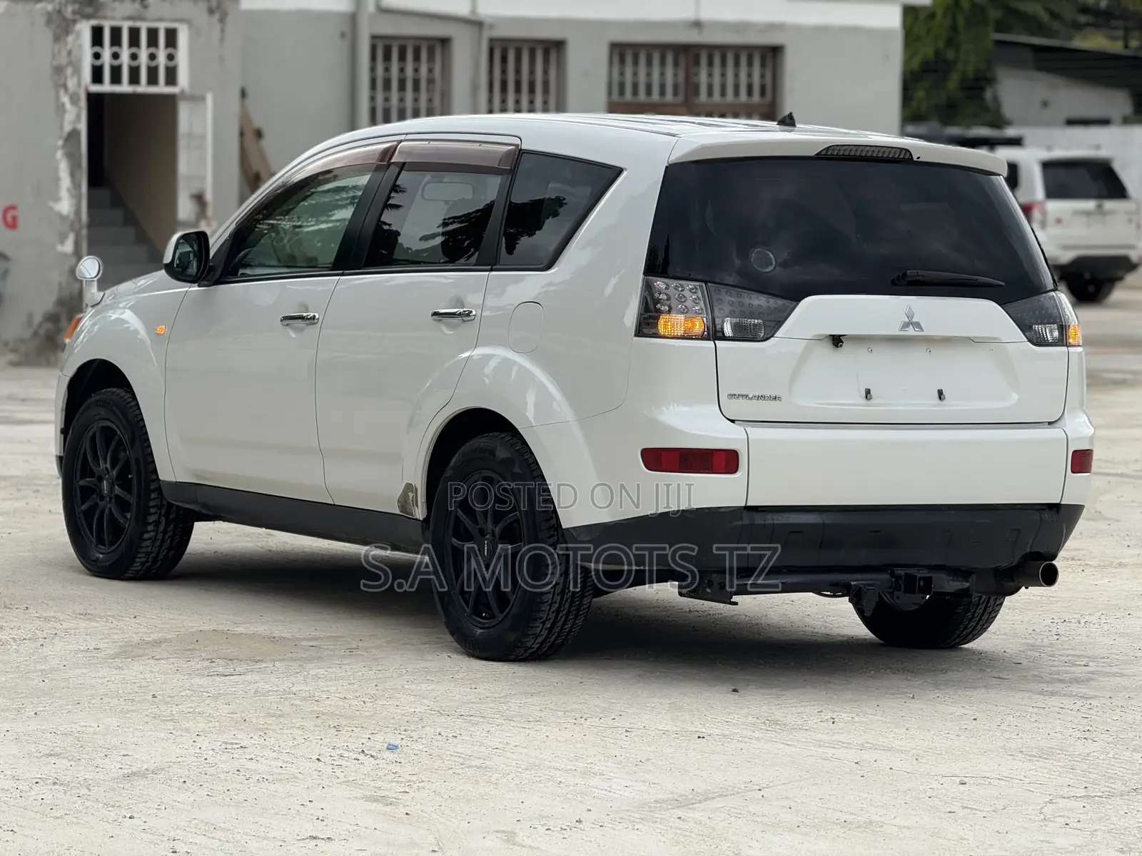 Mitsubishi Outlander 2.4 LS 4WD 2006 White