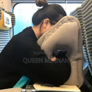 Travell Pillow Or Neck Pillow Or Mto Wa Kusafiria