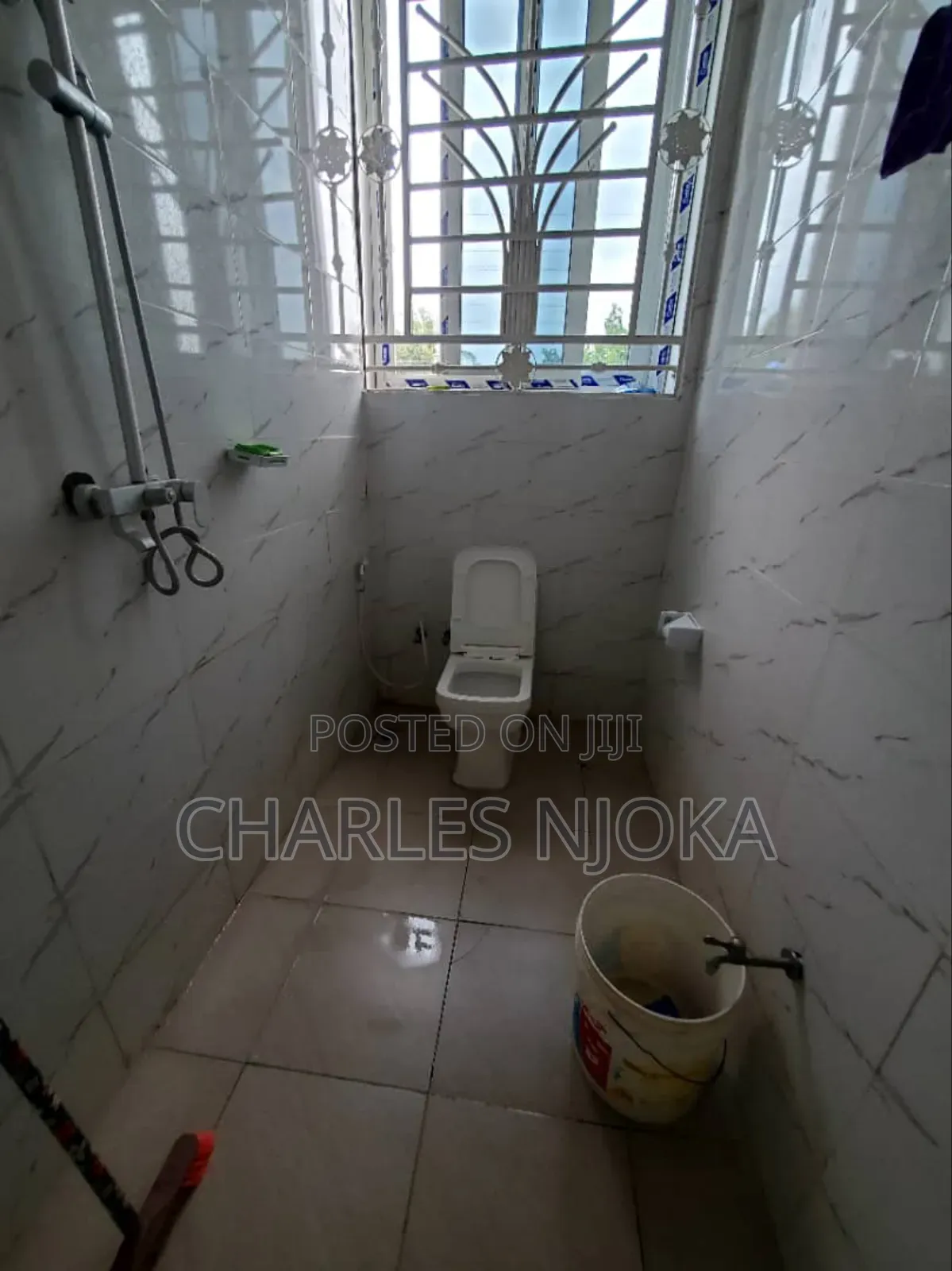 7bdrm Block of Flats in Tanzania Dare Salaam for sale