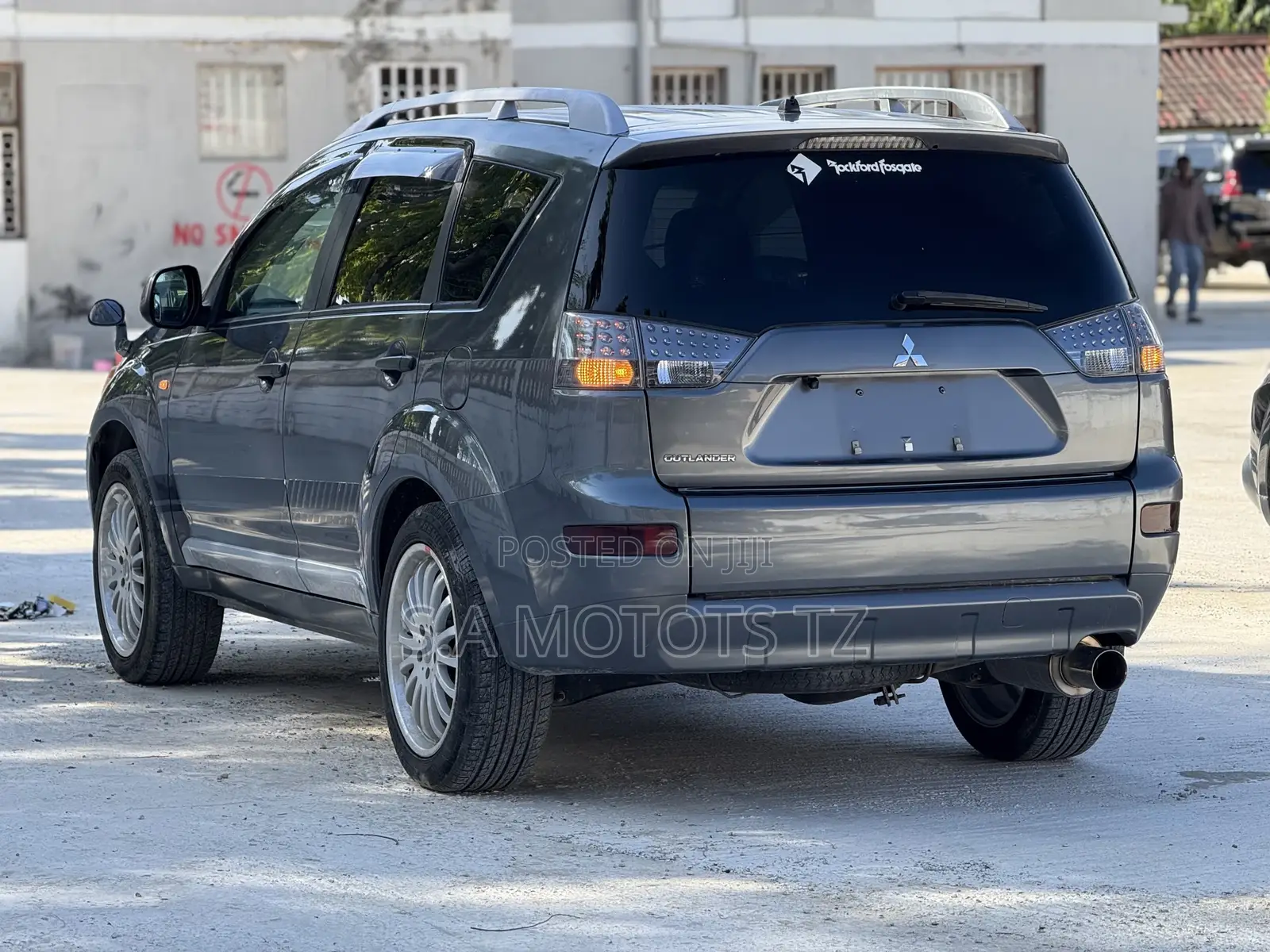 Mitsubishi Outlander 2006 Gray