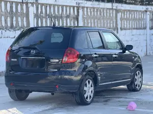 Mazda Verisa 2005 Black