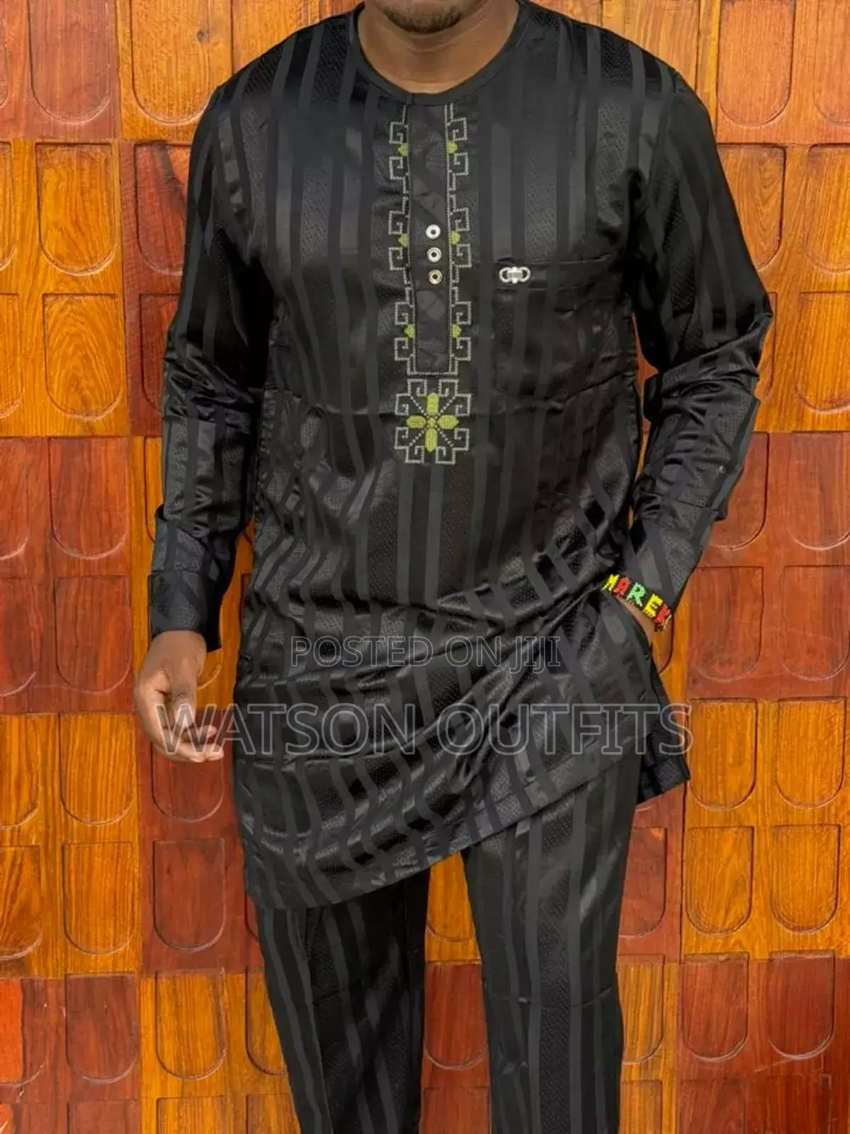 New Original Nigerian Men Wears/Suits