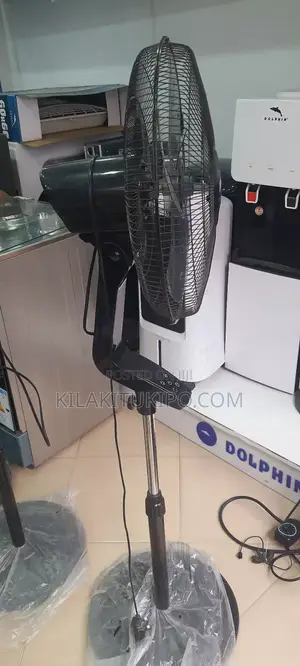 Standing Remote Fan 18 Blade