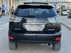 Toyota Harrier 2.4 2005 Black