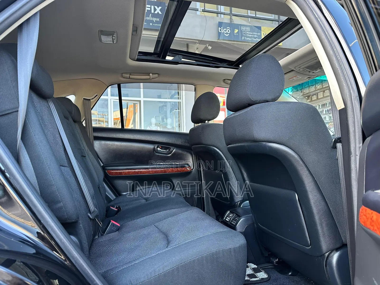 Toyota Harrier 2.4 2005 Black