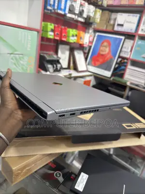 New Laptop HP Omen 16 32GB Intel Core I7 SSHD (Hybrid) 1T