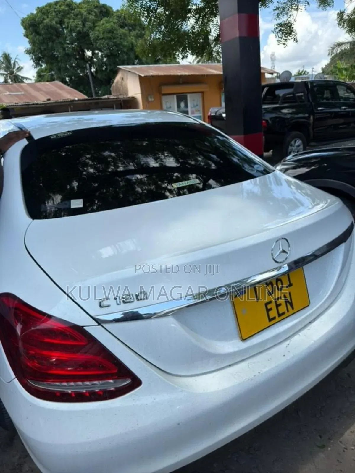 Mercedes-Benz C200 2015 White