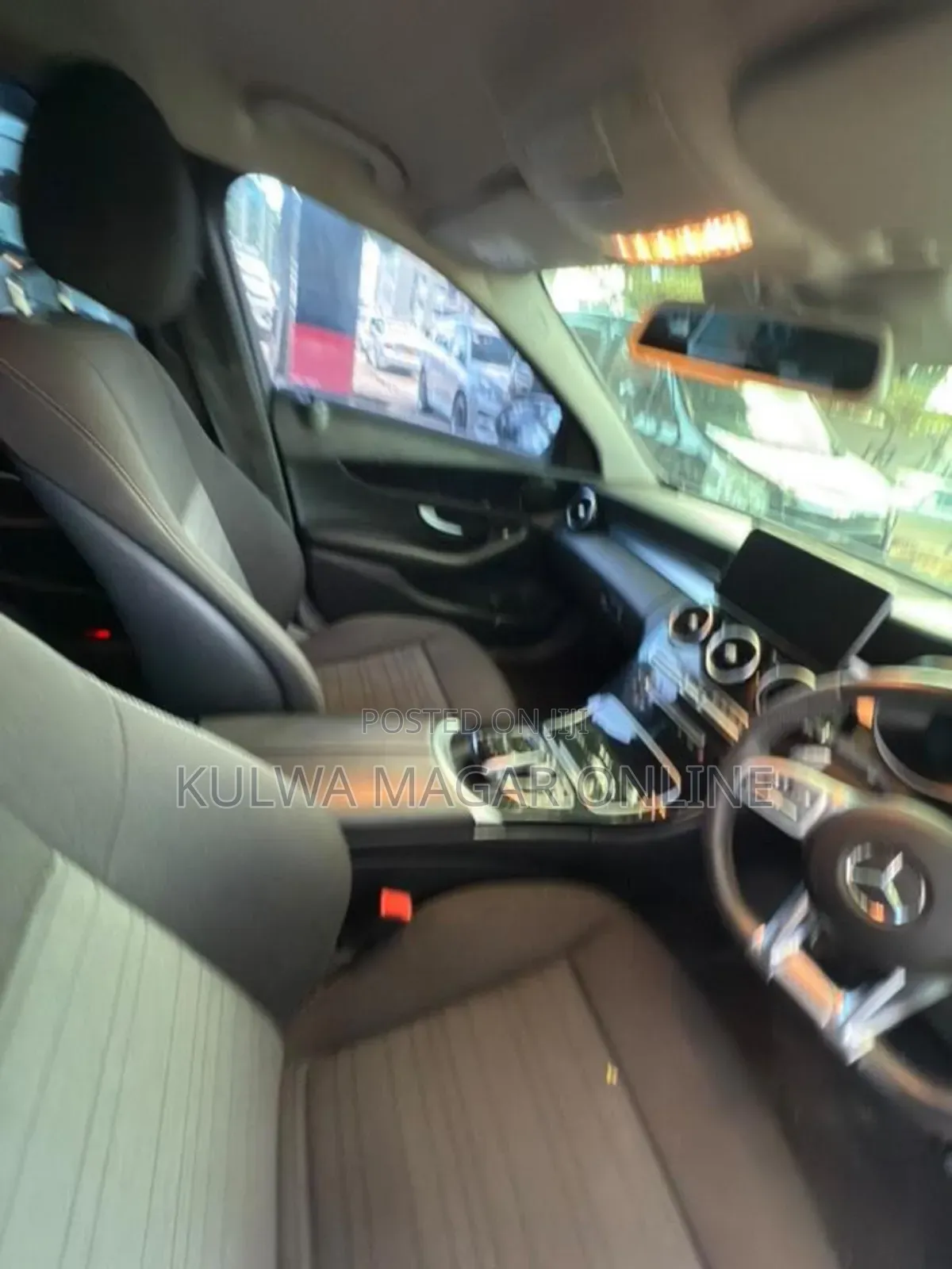 Mercedes-Benz C200 2015 White