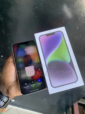 Photo - Apple iPhone 14 128 GB Purple