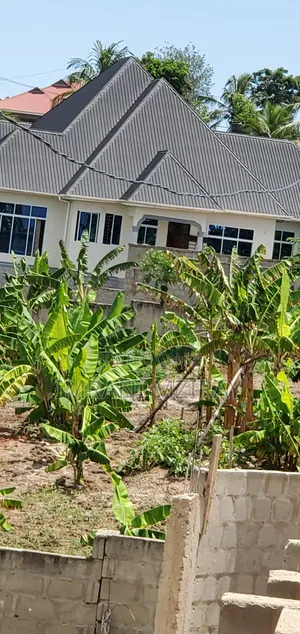 3bdrm Apartment in Bweri for rent