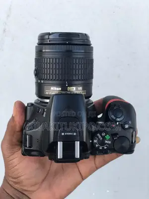 Nikon D5600 Camera With Lens